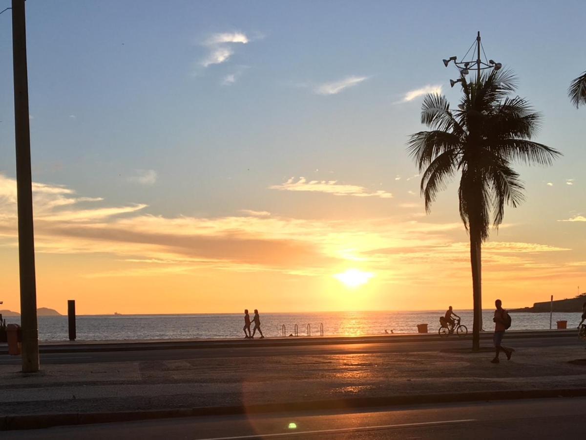 Apartamento No Melhor Ponto De Copacabana A 5 Minutos Da Praia Rio de Janeiro Eksteriør billede